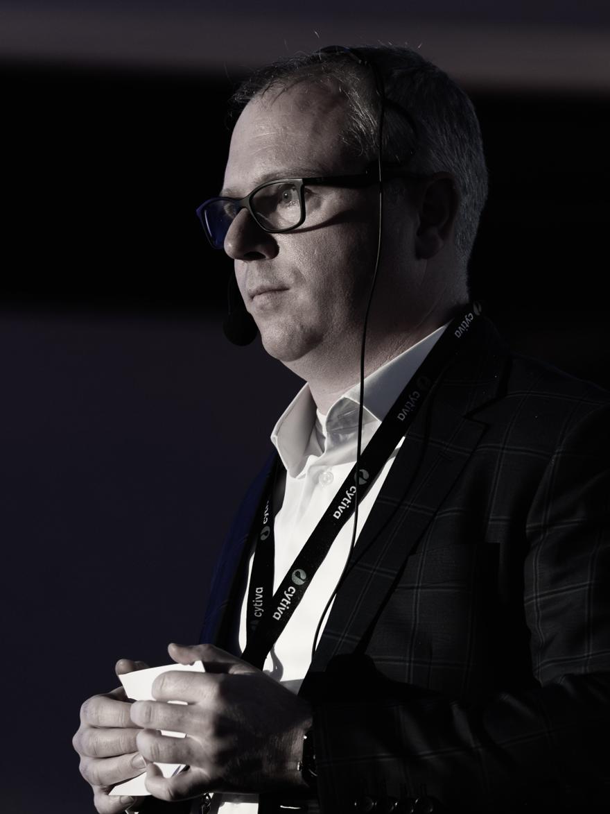 GBX Circle MEVO 2026 in London – &ldquo;Cultivated Seafood Scale&rdquo; session AC06 with Lou Cooperhouse from BlueNalu at the GBX Circle backdrop, photographed by P. Basanez for the Circle. MEVO, connecting today&rsquo;s decisions with a deep heritage in cultivated seafood.